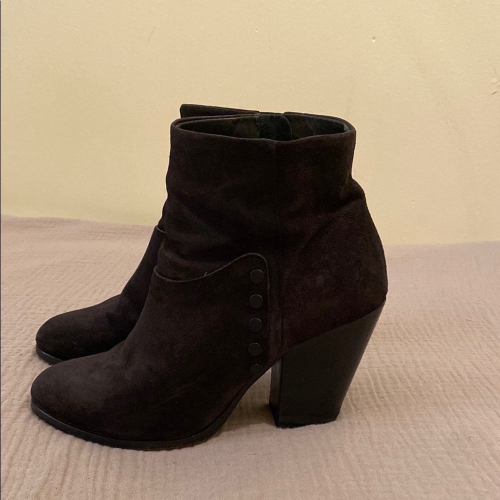 Rag & Bone Elegant Brown Suede Leather Ankle Boots. Size 39
